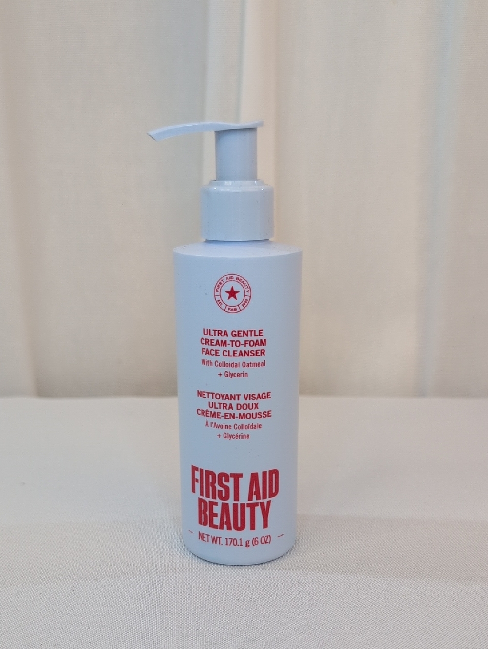 First Aid Beauty Ultra Gentle Cream To Foam Face Cleanser Sensitive Skin 6oz